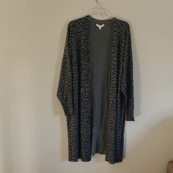 Terra & Sky Gray Leopard Print Open Cardigan Size 2X - Picture 1 of 6